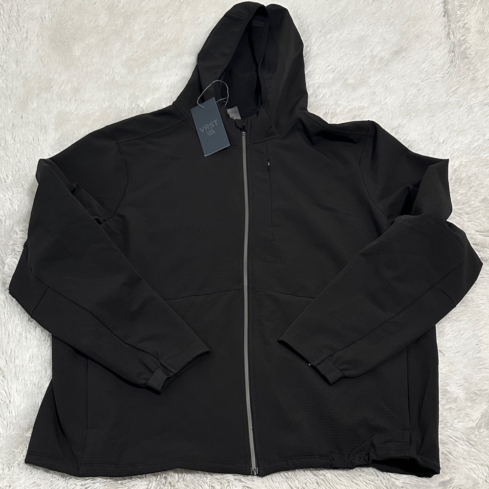 🦎 NWT VRST Performance Jacket
